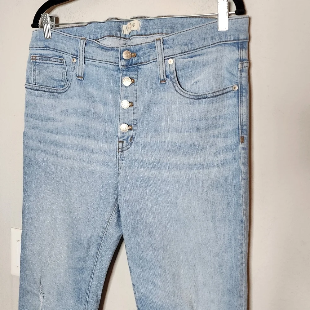 Madewell 9" high-Rise Skinny Crop Jeans in Asbury Wash: Button-Front Edition - Picture 7 of 15